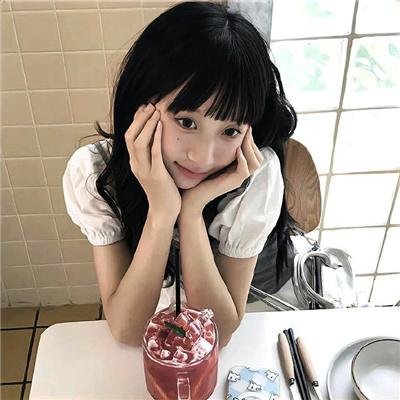 偷窥狂小姐